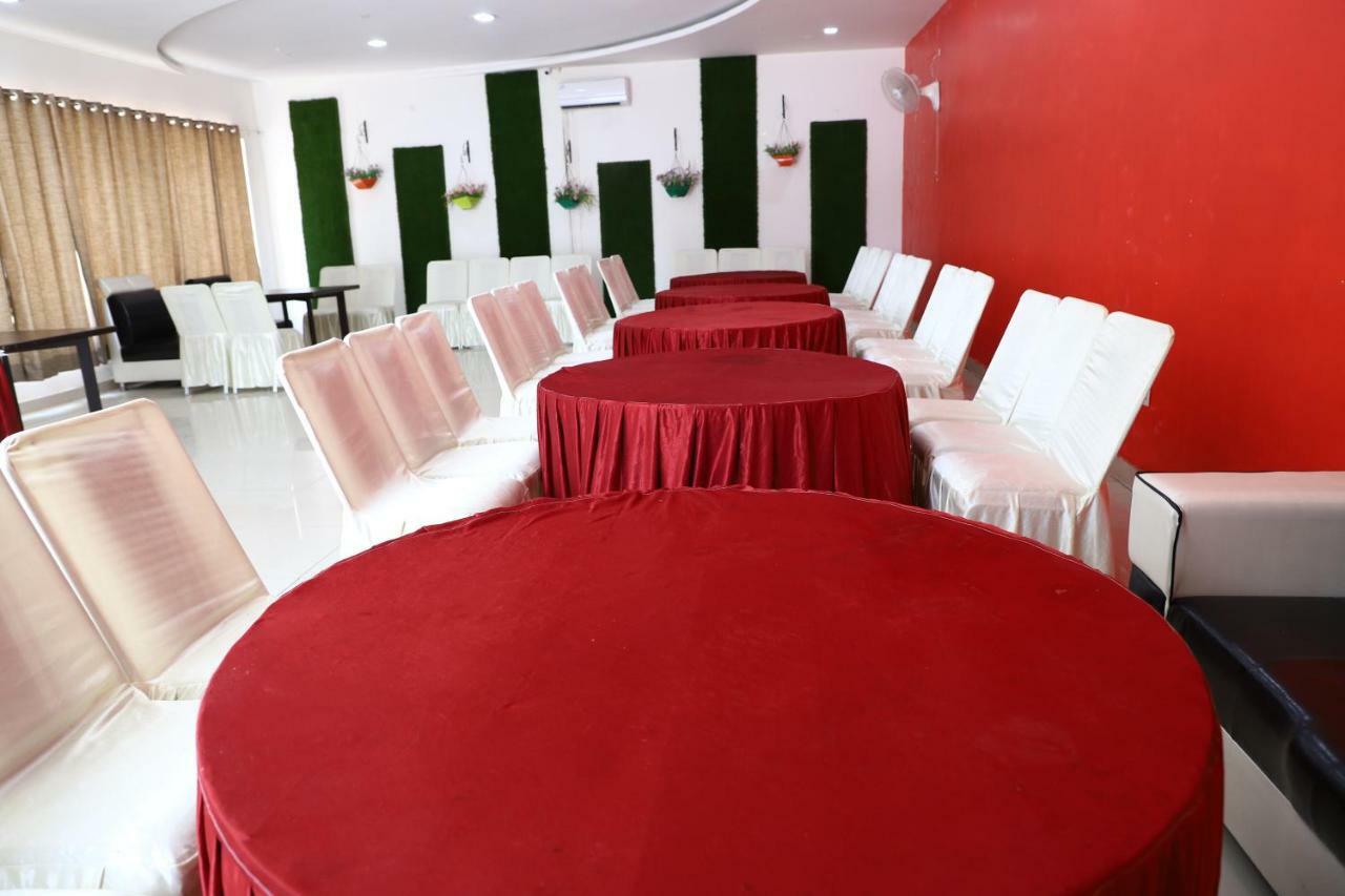 Diwan Hotel And Restaurant Surkhi 외부 사진