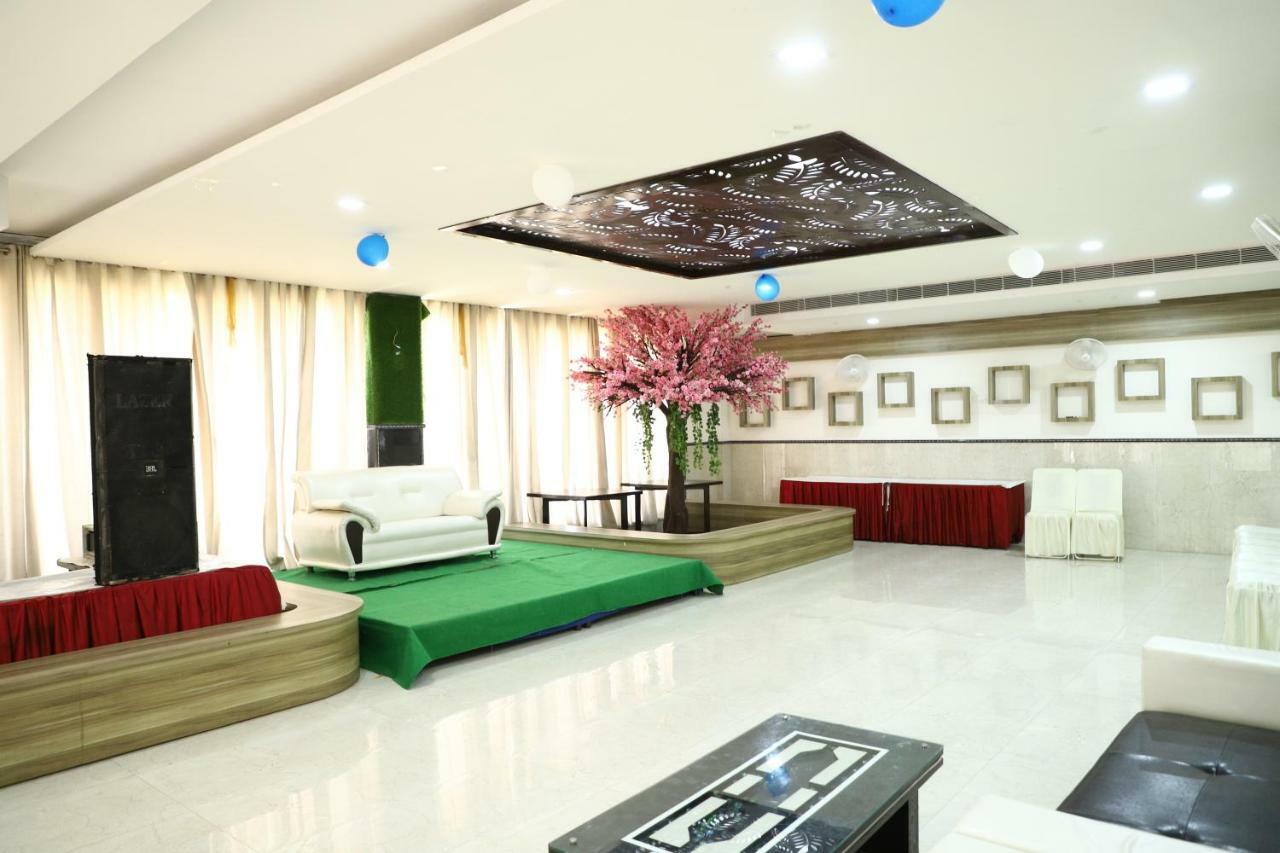 Diwan Hotel And Restaurant Surkhi 외부 사진
