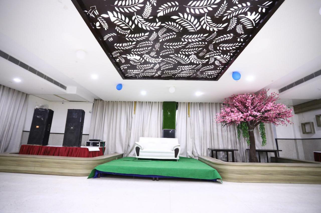 Diwan Hotel And Restaurant Surkhi 외부 사진
